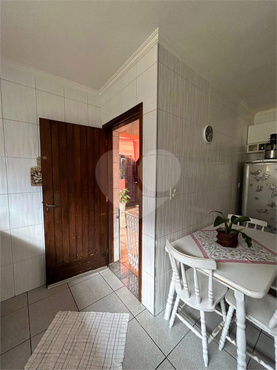 Foto REO1087387