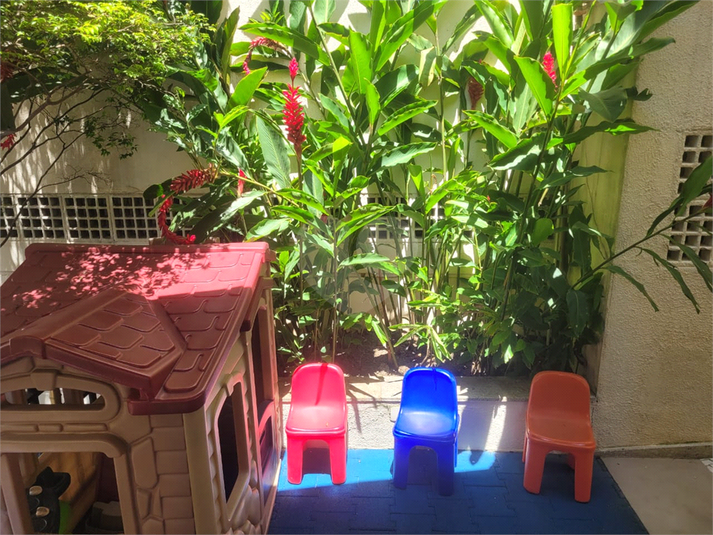 Foto REO1087420