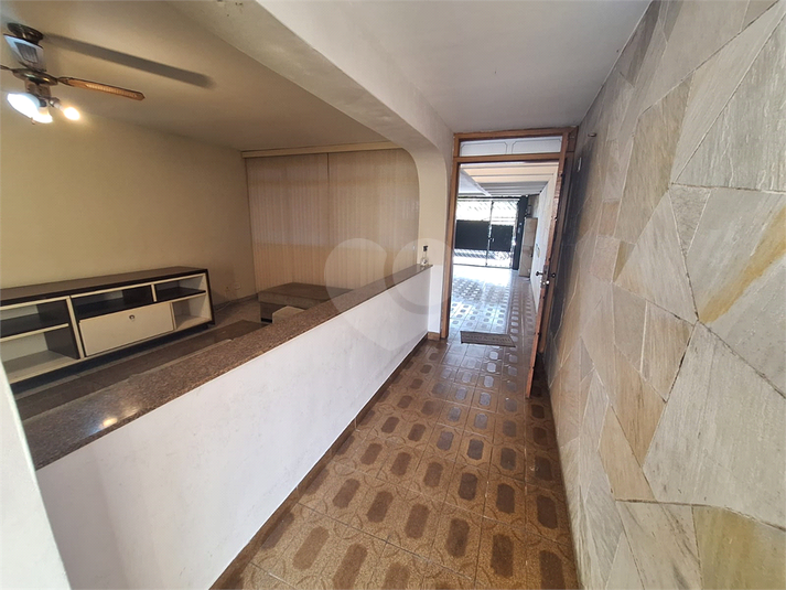 Foto REO1087451