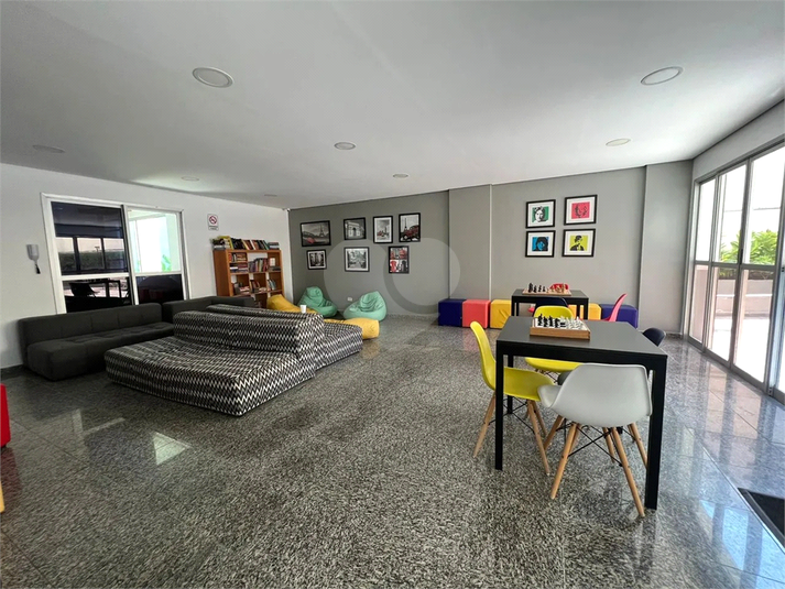 Foto REO1087456