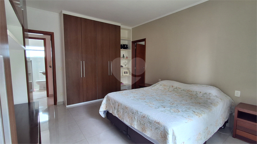 Foto REO1087472