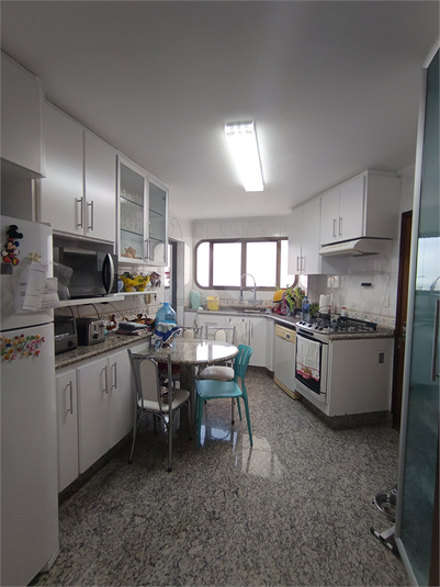 Foto REO1087550