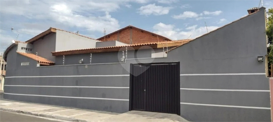 Foto REO1087588