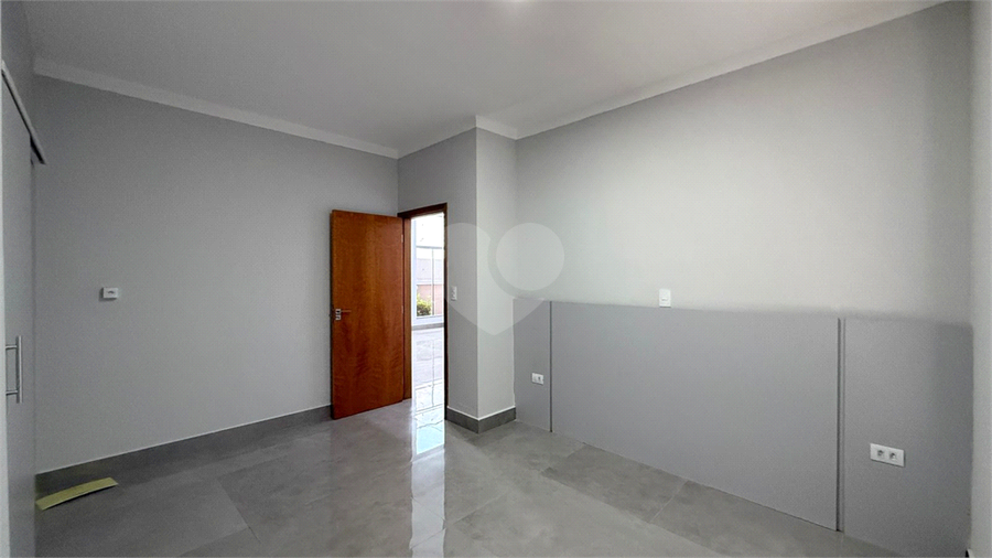Foto REO1087593