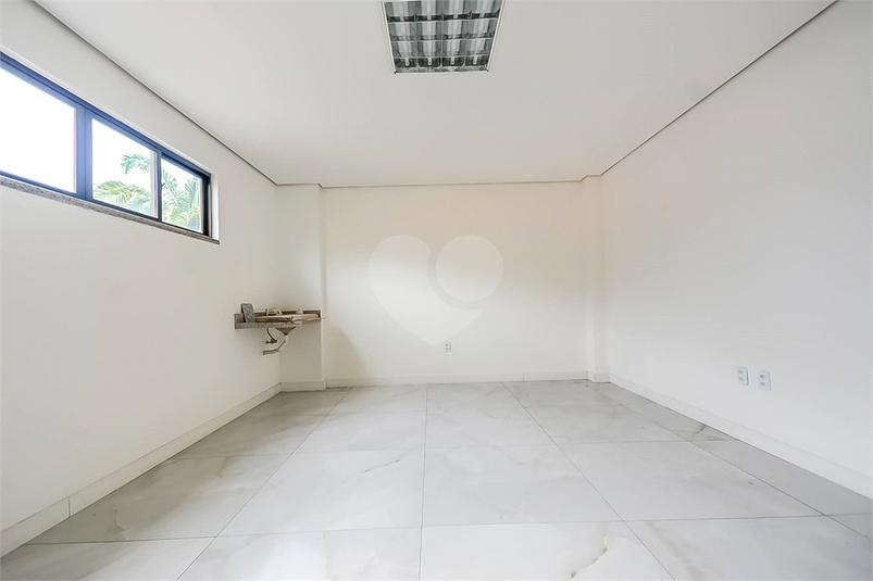 Foto REO1087600