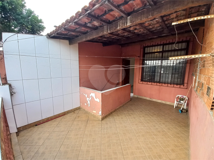 Foto REO1087601