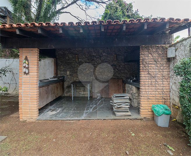 Foto REO1087640