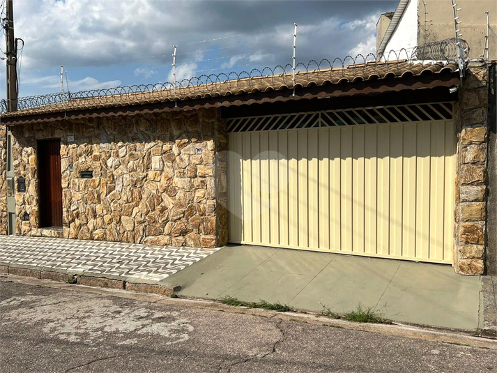 Foto REO1087693