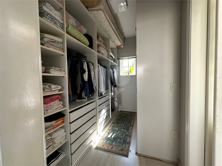 Foto REO1087700