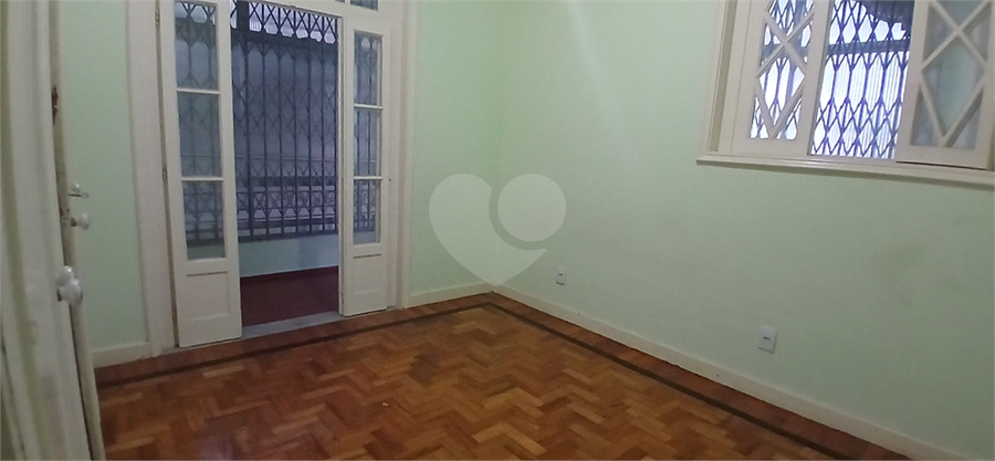 Foto REO1087759