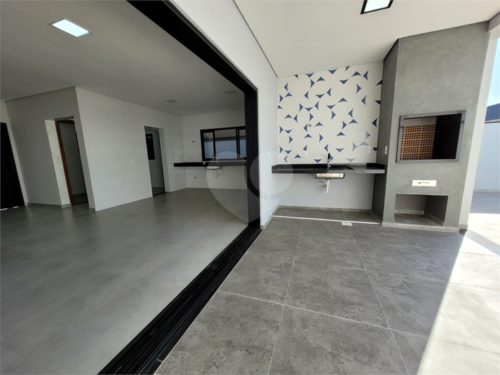 Foto REO1087777