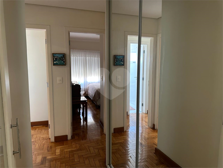 Foto REO1087856
