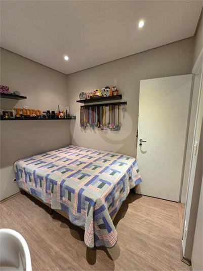 Foto REO1087930