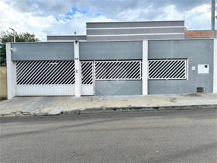 Foto REO1087936