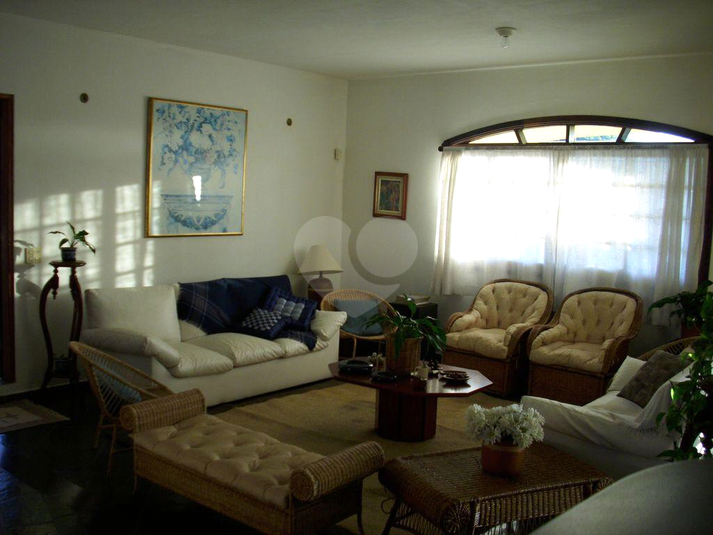 Foto REO1087937