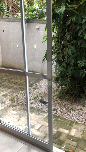Foto REO1087966