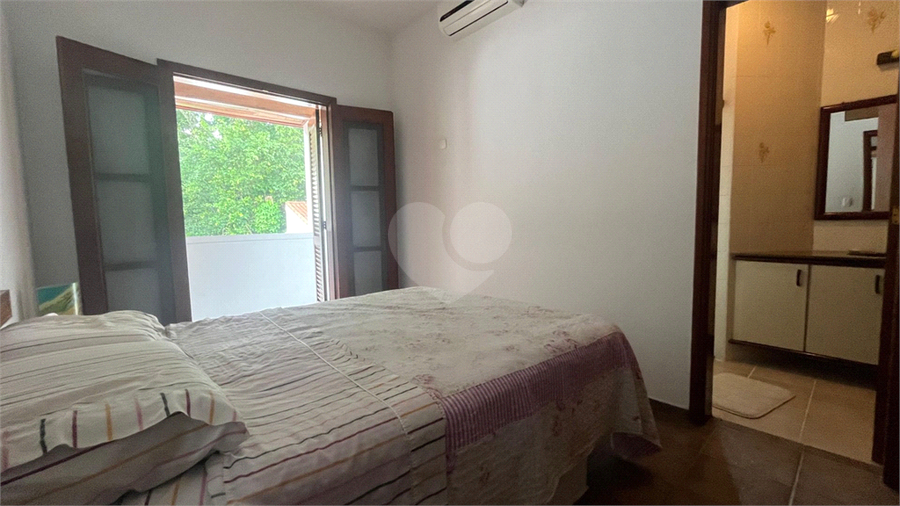 Foto REO1087980