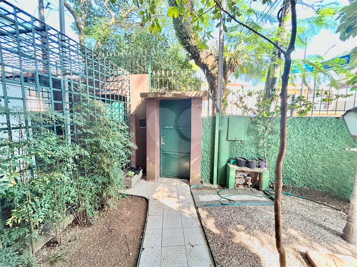 Foto REO10880