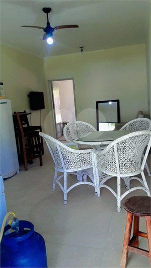 Foto REO1088001
