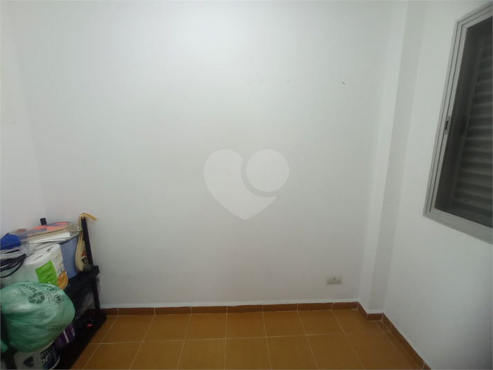 Foto REO1088019