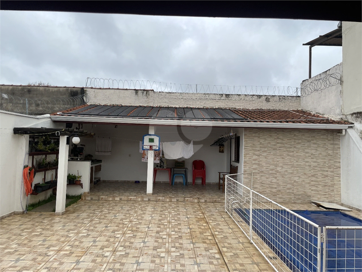 Foto REO1088039
