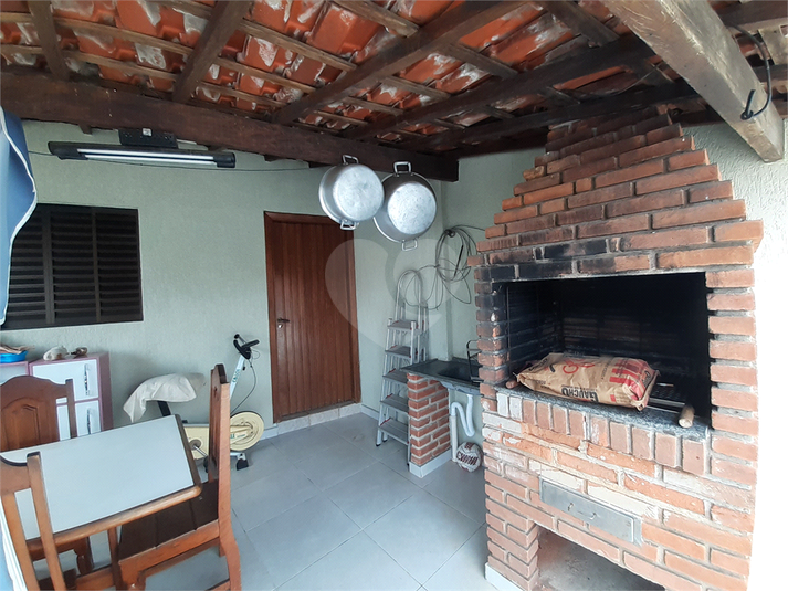 Foto REO1088041