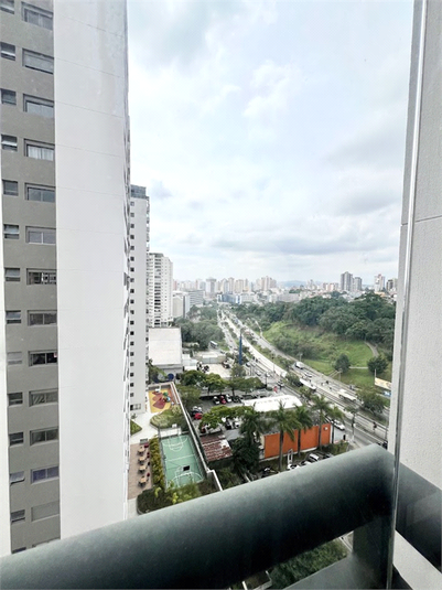 Foto REO1088050