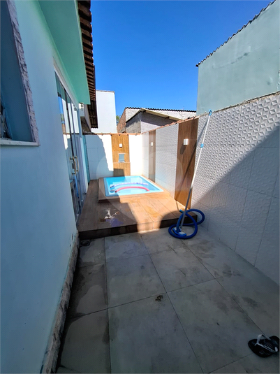 Foto REO1088058