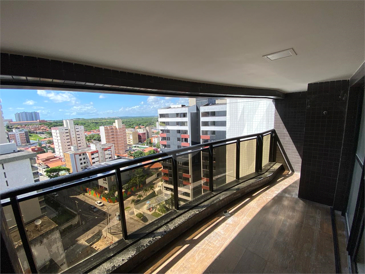 Foto REO1088100