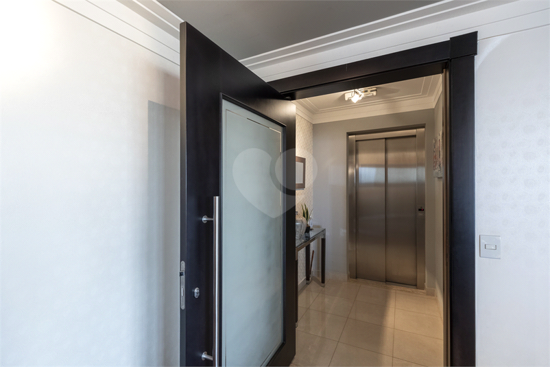 Hall do elevador privativo