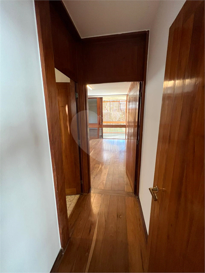 Foto REO1088196