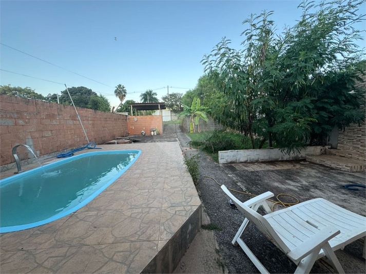 Foto REO1088202