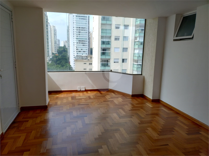 Foto REO1088248