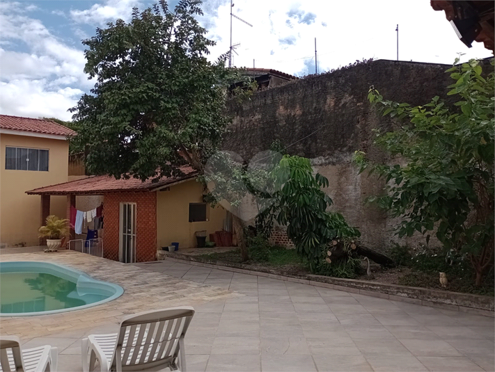 Foto REO1088260