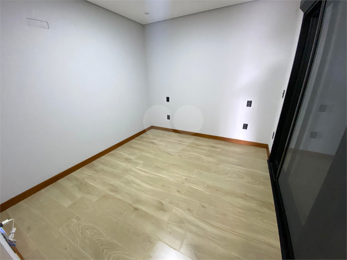 Foto REO1088262