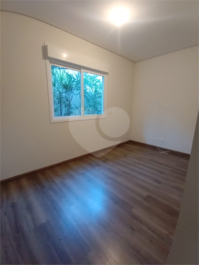 Foto REO1088310