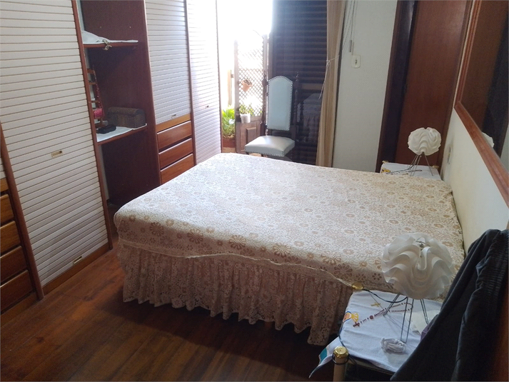 Foto REO1088330