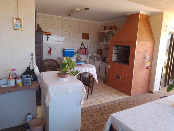 Foto REO1088330