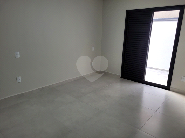 Foto REO1088361