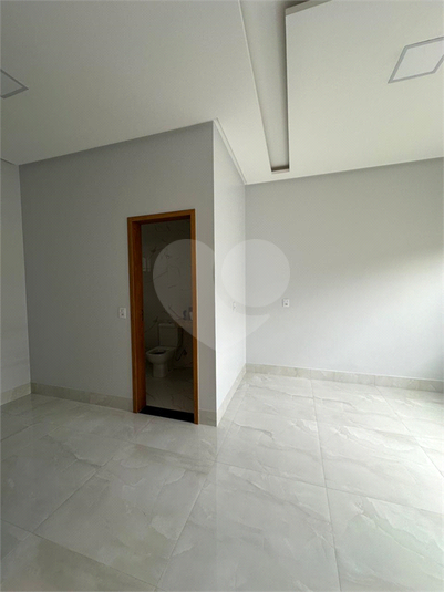 Foto REO1088363