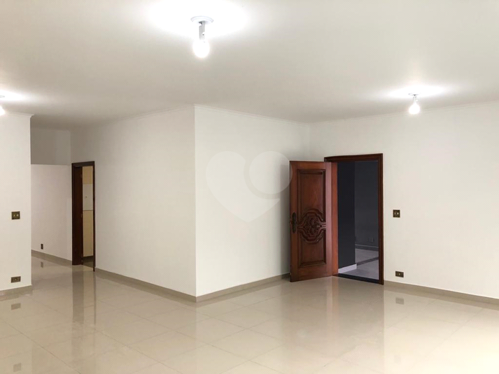 Foto REO1088384