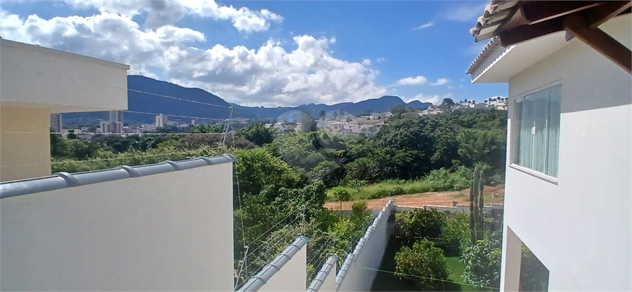 Foto REO1088395