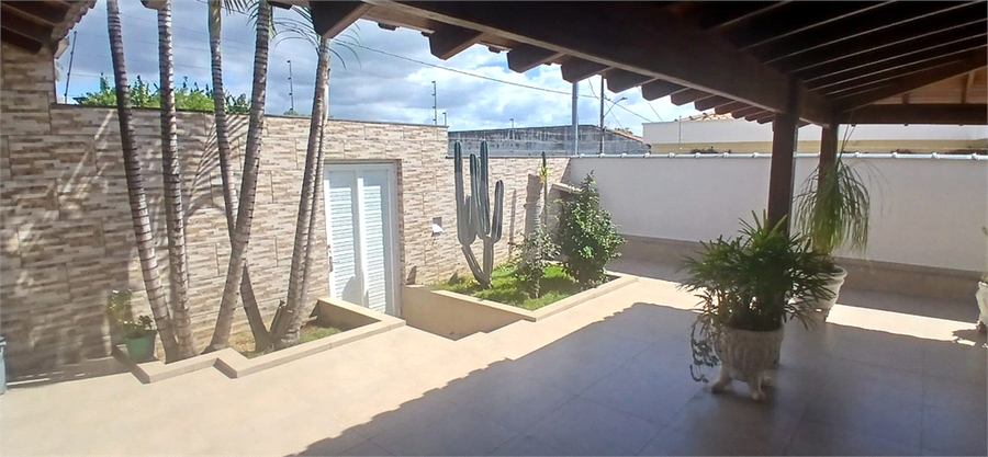 Foto REO1088395