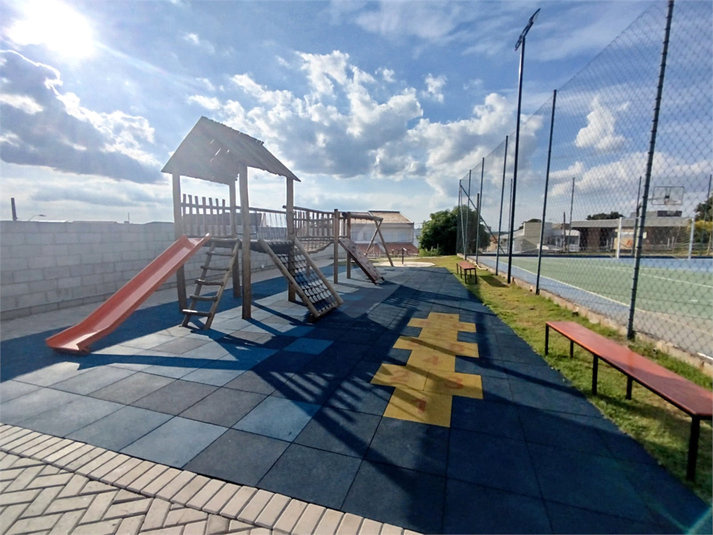 Foto REO1088399