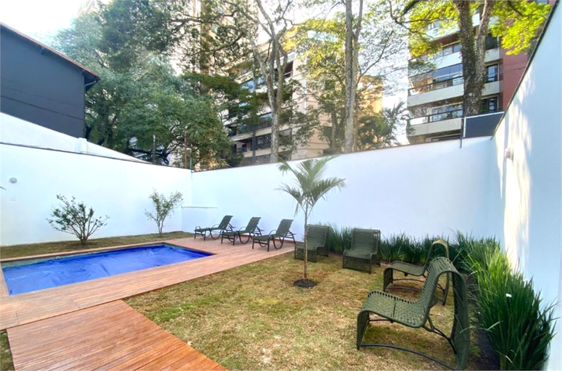 Foto REO1088409