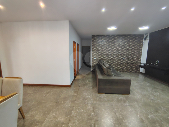 Foto REO1088447