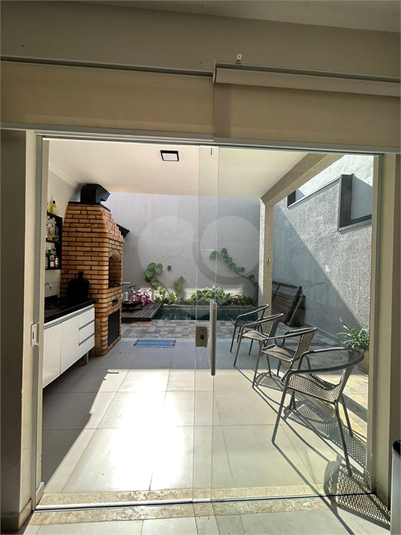 Foto REO1088459