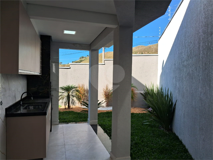 Foto REO1088485