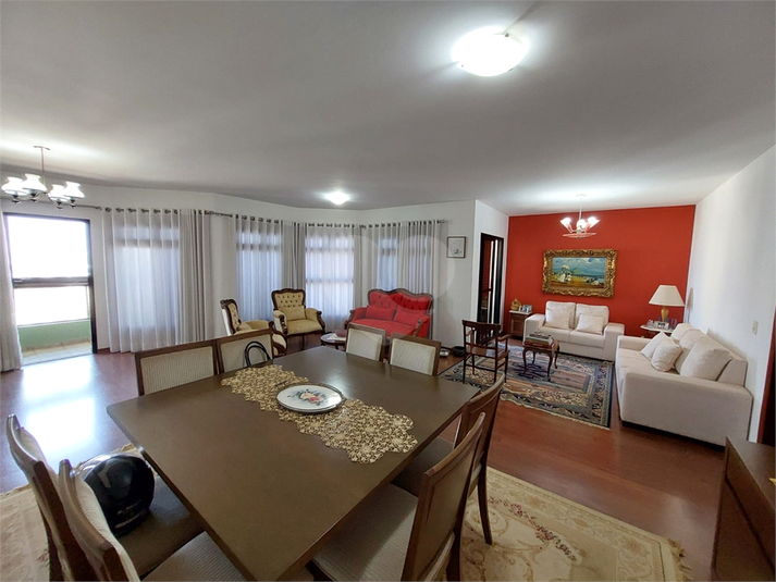 Sala com 3 ambientes