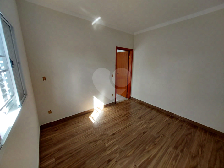 Foto REO1088496